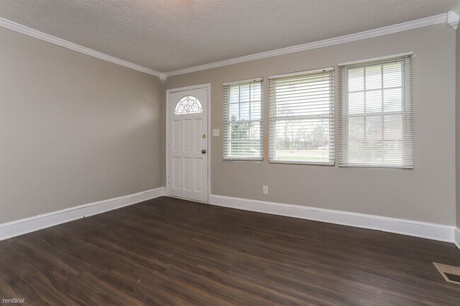 Building Photo - 3 br, 1 bath House - 5354 Stagecoach Rd