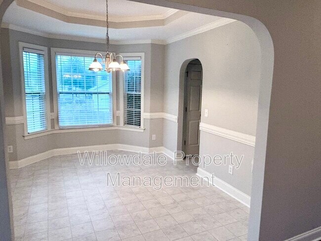 Building Photo - 414 Timber Meadow Lake