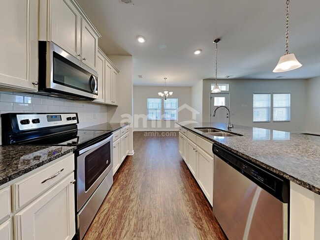 Foto del edificio - 13 Crabapple Cir