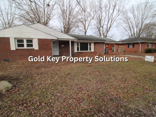 Building Photo - Huge 5 BR 2 Full Bath House with Central Air (Section 8 Approved)