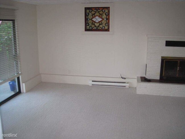 Foto del edificio - 3 br, 3 bath House - 3236 E Rocky Point Dr