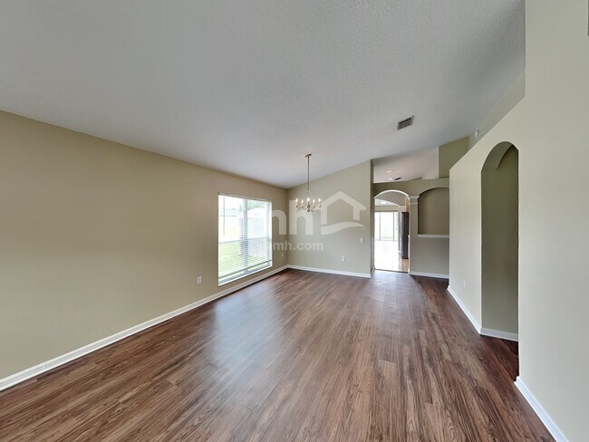 Foto del edificio - 30839 St Vincent Ct