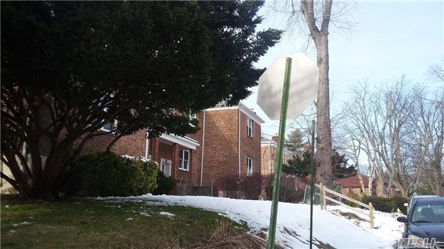 Primary Photo - 26 Linden St
