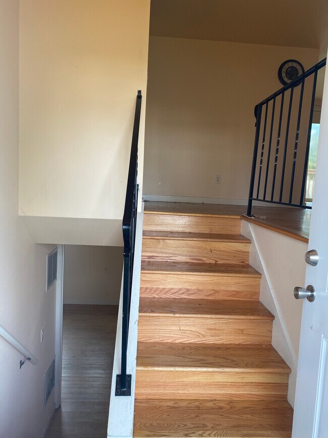 Split Entry - 16611 116th Pl SE