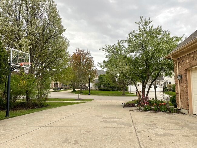 Foto del edificio - 1438 Butler Ct