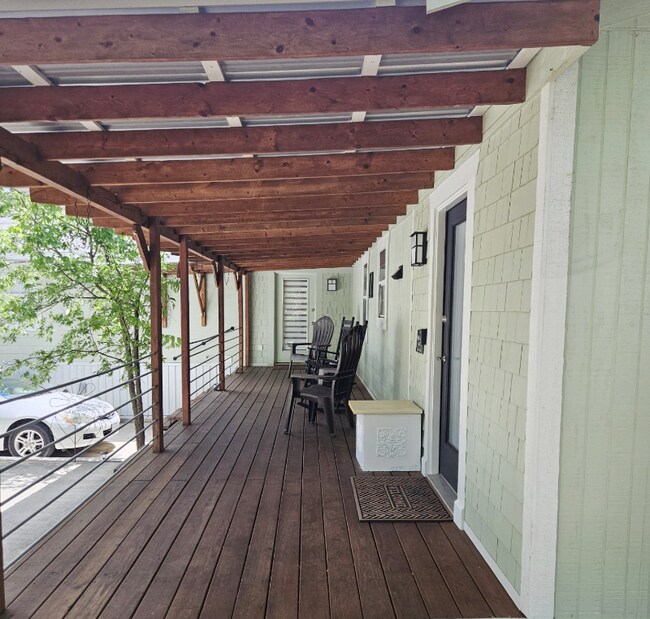 Foto del edificio - 2179 Puter Creek Rd