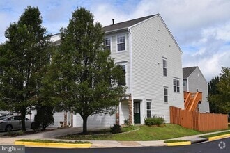 Building Photo - 43696 Phelps Terrace