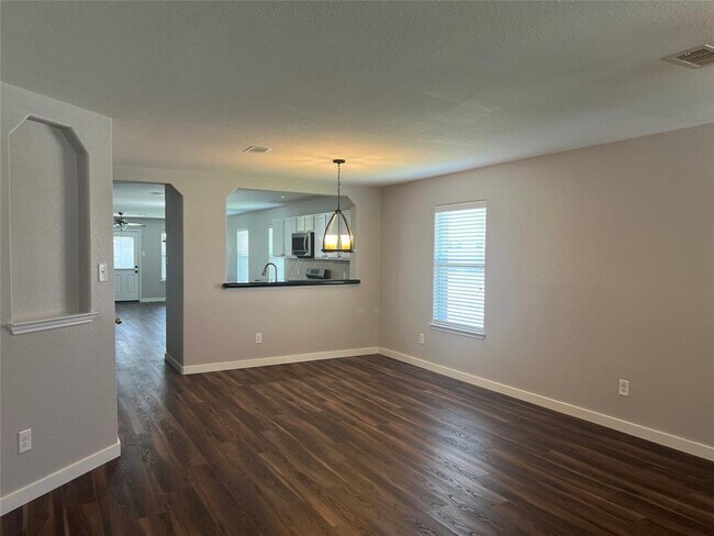 Foto del edificio - 15319 Sableton Crest Ln