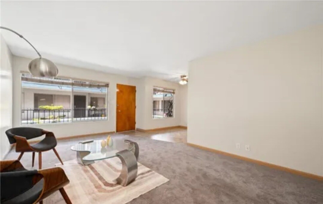 120 Alamitos Ave Unit 24, Long Beach, CA 90802 Condo for Rent in Long