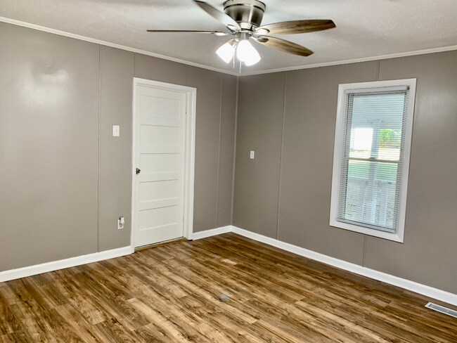 Foto del edificio - "5 Points Beauty 2-Bed Oasis in Huntsville. $500 off one month with 18 month lease!!!