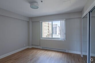 Building Photo - 3455 Rue Aylmer