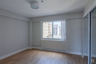 Building Photo - 3455 Rue Aylmer