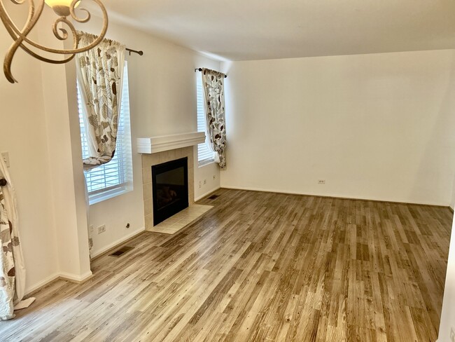 Building Photo - 2375 Stoughton Cir