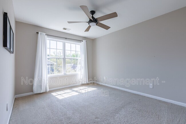 Foto del edificio - 2025 Jonesboro Rd SE