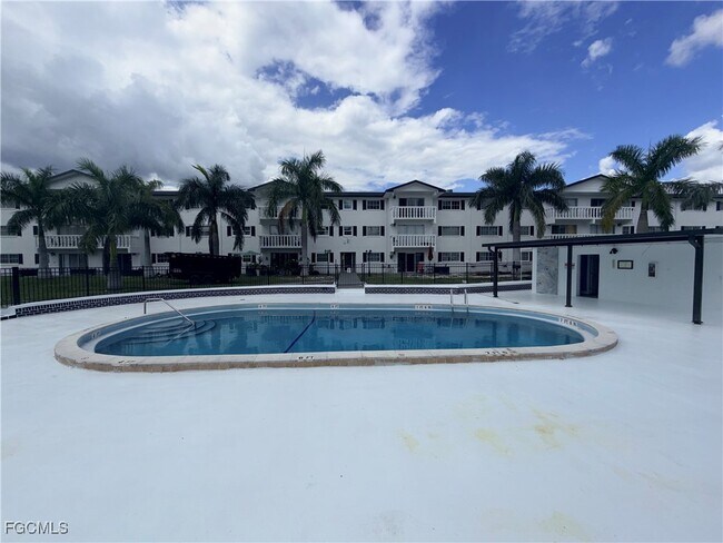 Foto del edificio - 3706 Broadway