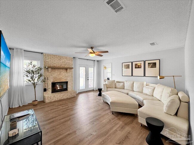 Building Photo - 12148 Sage Ave