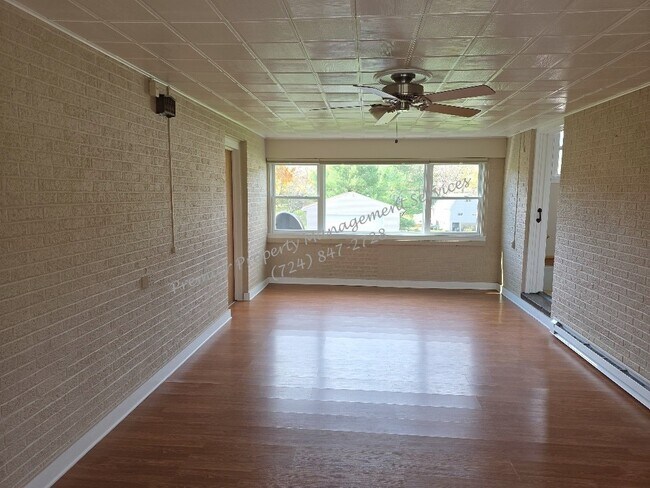 Foto del edificio - 2361 Darlington Rd