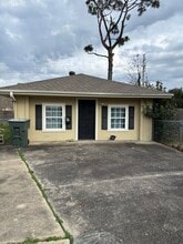 Building Photo - 4541 Young Ln