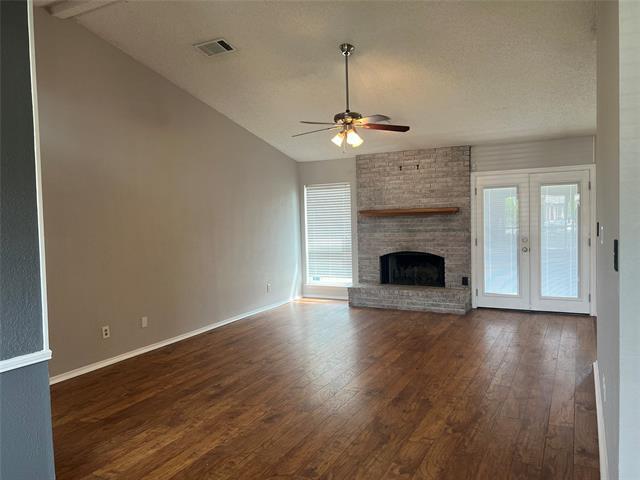 Foto del edificio - 4605 Freeman Dr