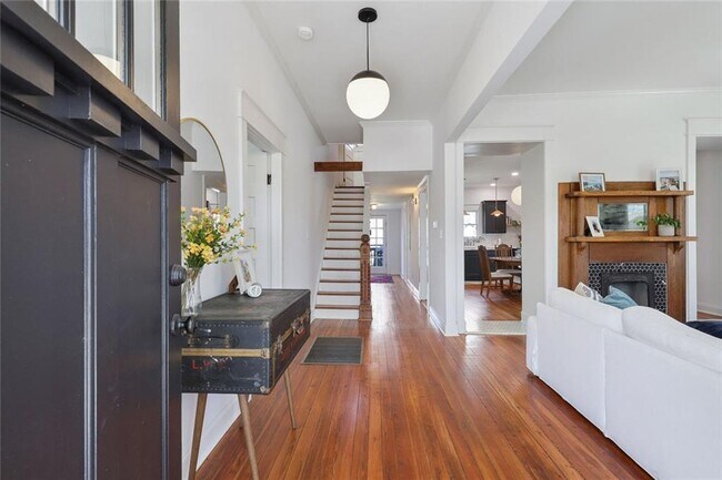 Foto del edificio - 1212 Merlin Ave SE