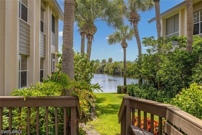 Foto del edificio - 26868 Wedgewood Dr
