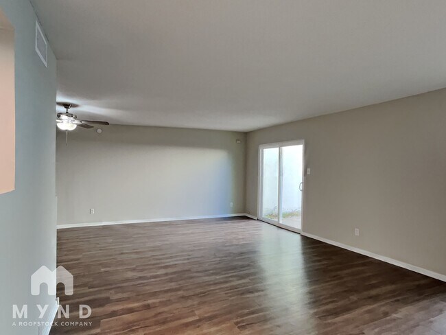 Building Photo - 3252 63rd St