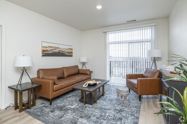 2BR, 2BA -939SF - Living Room - Silver Lake Crossing