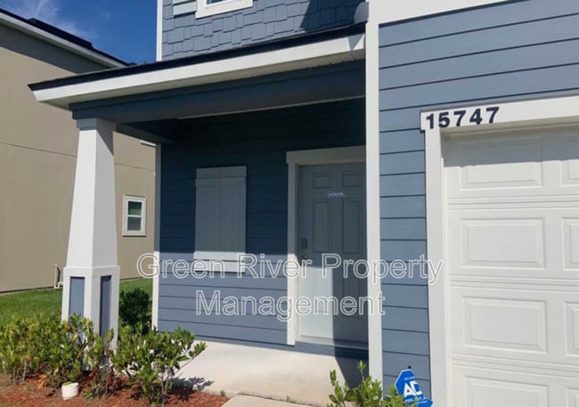 Foto del edificio - 15747 Equine Gait Dr