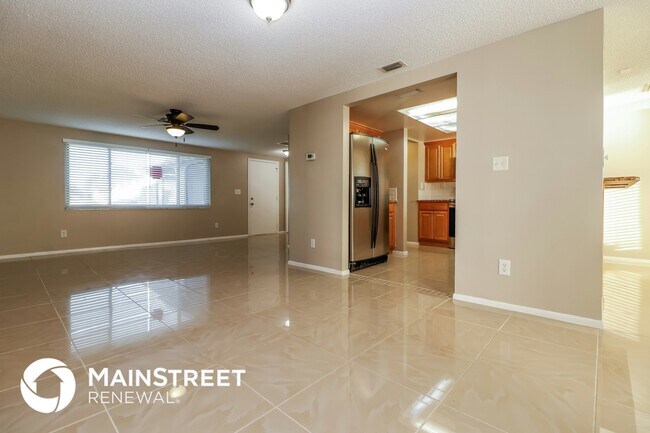 Foto del edificio - 3214 Jackson Dr