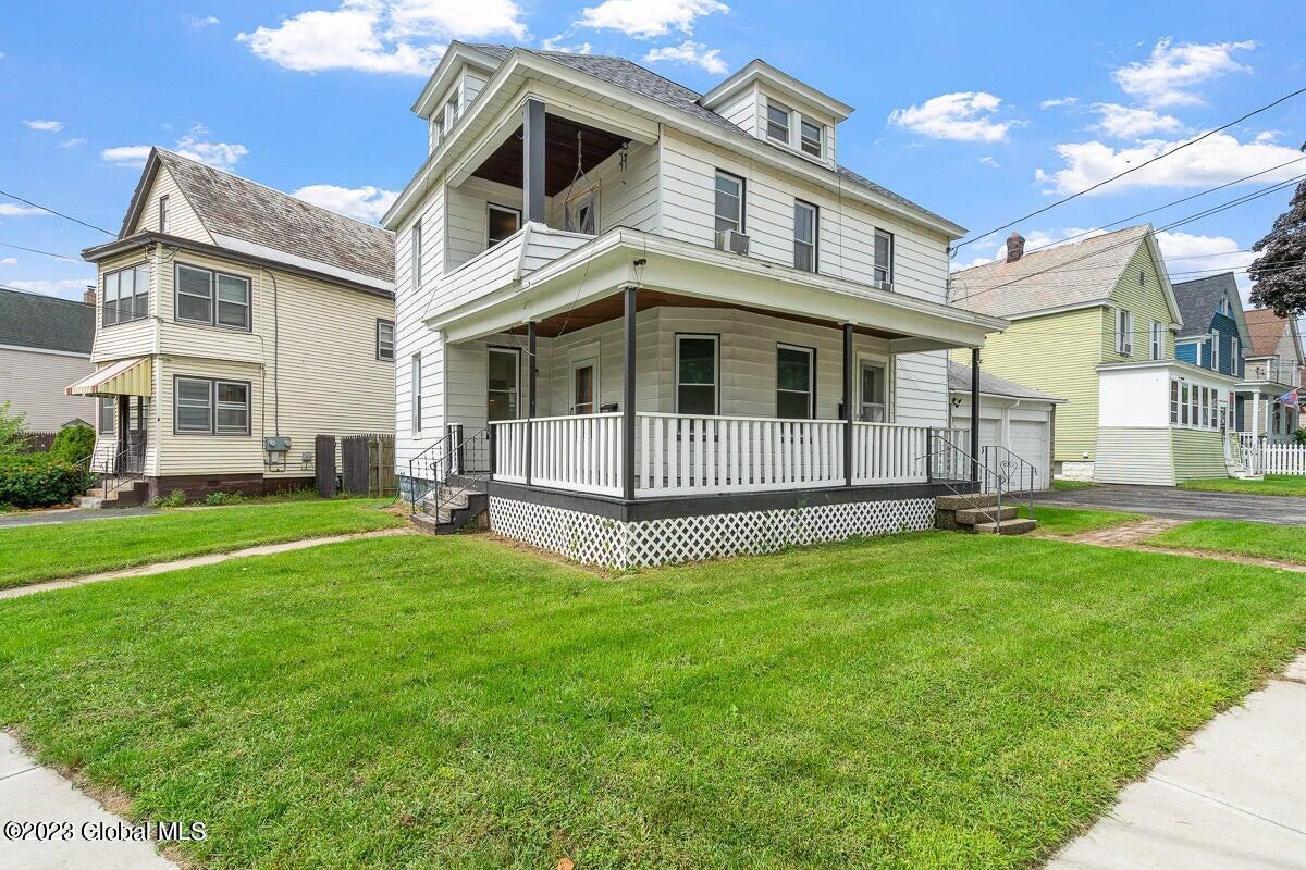 922 Thompson St Unit 2, Schenectady, NY 12306 Room for Rent in