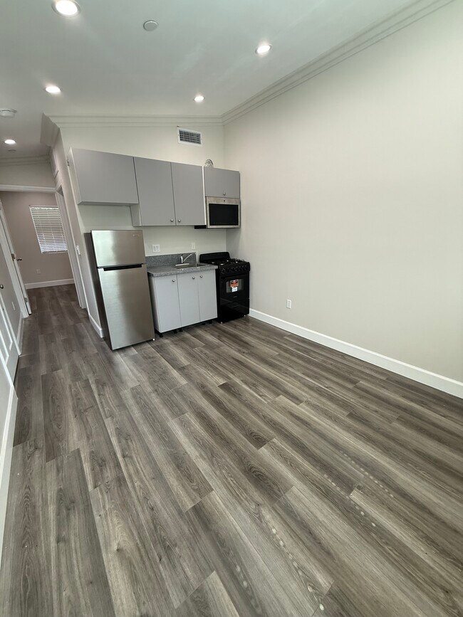 Foto del edificio - 14352 Tiara St