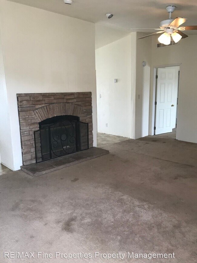 Building Photo - 3 br, 2 bath House - 9125 Beauty Way