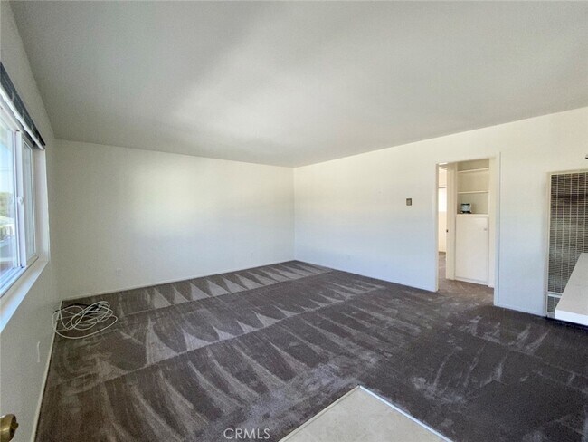 Building Photo - 16231 Gramercy Pl