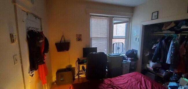 Foto del edificio - 881 S Huntington Ave