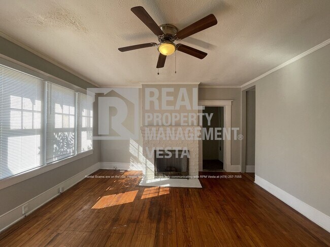 Foto del edificio - 2389 Beech Ave