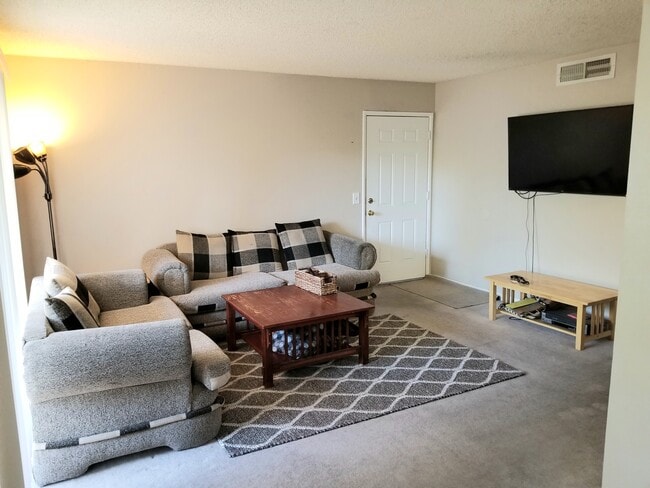 Furnished living room - 616 S Hardy Dr