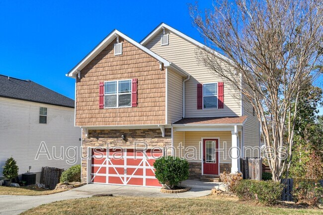 Foto del edificio - 848 Tyler Woods Dr