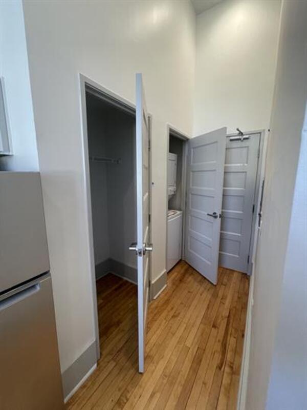 Foto del edificio - 315 W 38th St