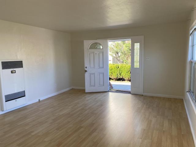 Building Photo - 2 bedroom in Richmond CA 94805