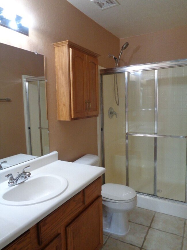 Foto del edificio - Cozy 3 bedroom home in Goodyear! Large bac...