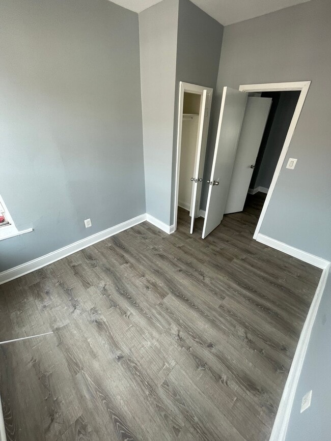 Photo - 4220 S Michigan Ave Apartment