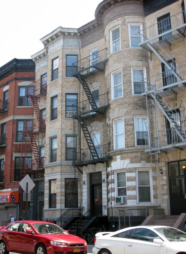 Building Photo - 786 Prospect Pl