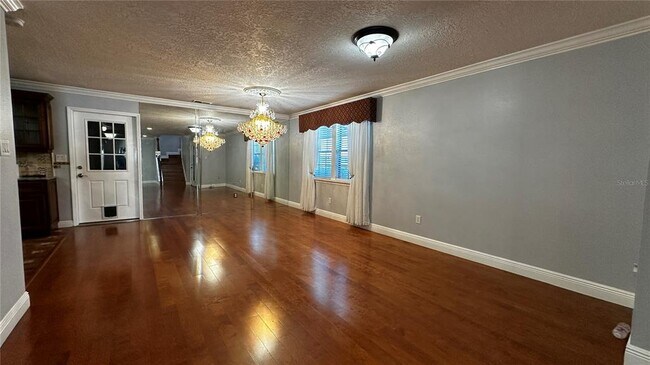 Foto del edificio - 2101 Good Homes Rd