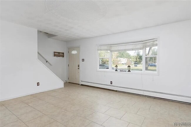 Building Photo - 108 Jenell Dr