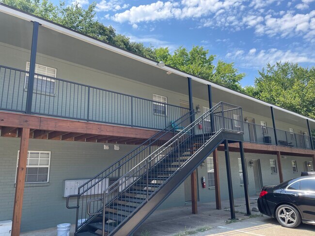 Foto del edificio - Arbor Vine Apartments