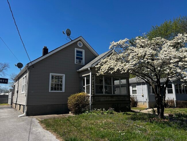 Building Photo - 4306 Sherman Ave