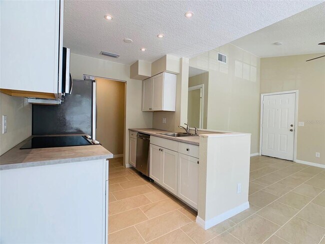 Building Photo - 1073 S Hiawassee Rd