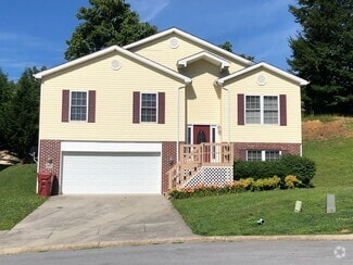 Building Photo - 211 Allison Ln