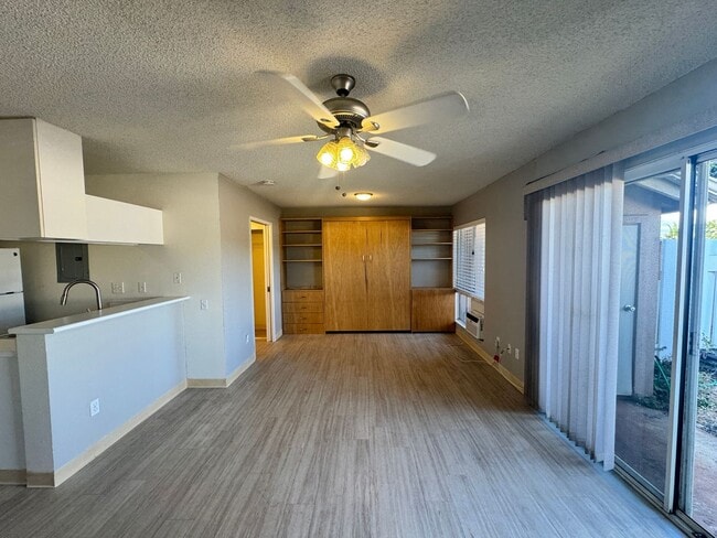 Photo - Large Studio, 1 Bath, 1 Parking at CORONADO! House