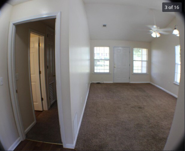 537 N 20th St Unit 3, DeFuniak Springs, FL 32433 Apartments in